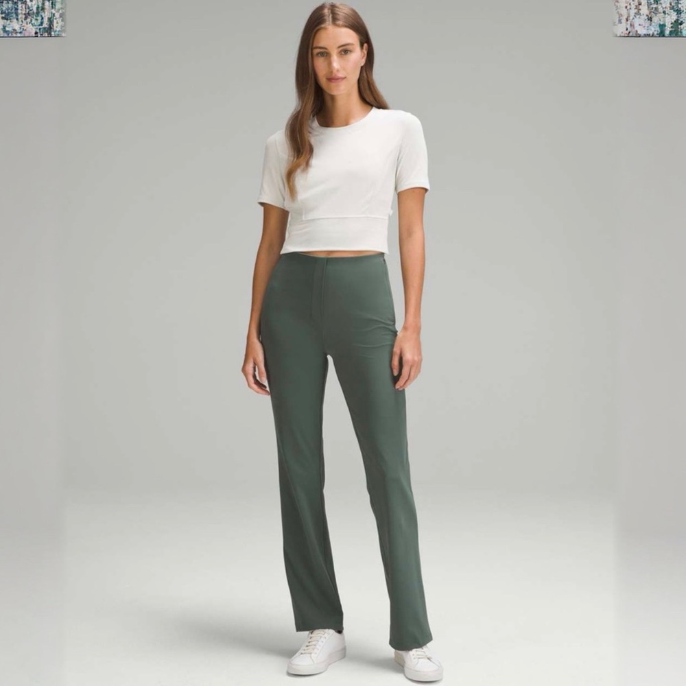 lululemon SOLD OUT Smooth Fit Pull-On Straight Leg Pants SZ 4 in Dark Forrest - Picture 3 of 5